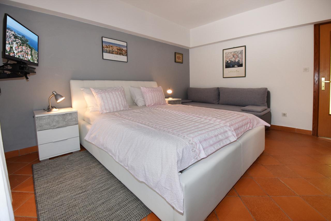 Apartment Sambris No 1 Врсар Экстерьер фото
