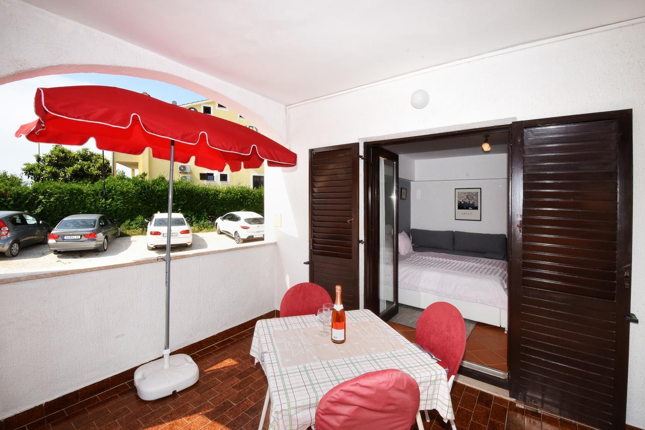 Apartment Sambris No 1 Врсар Экстерьер фото